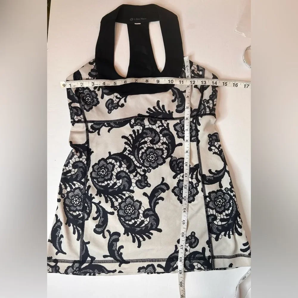 Lululemon Athletica Laceoflage WorkOut Scoop NeckTank Top Black Crème Floral SZ6